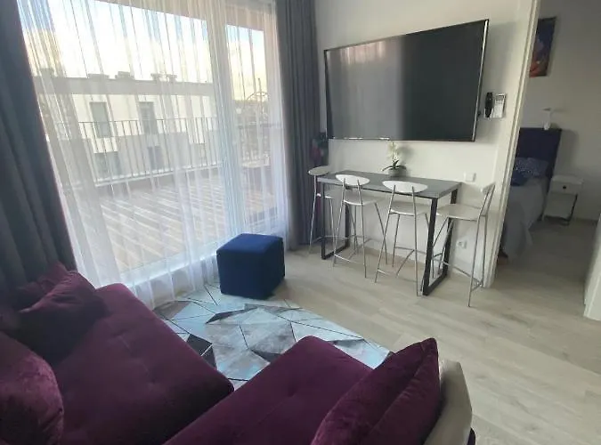 Mikis Apartament, Mano Jura 2, Kunigiskiai